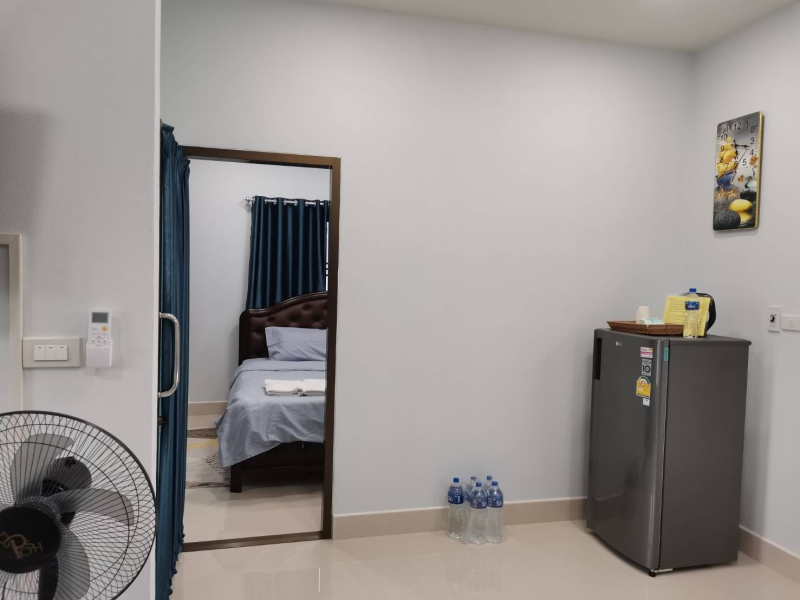 One-Bedroom House (B)