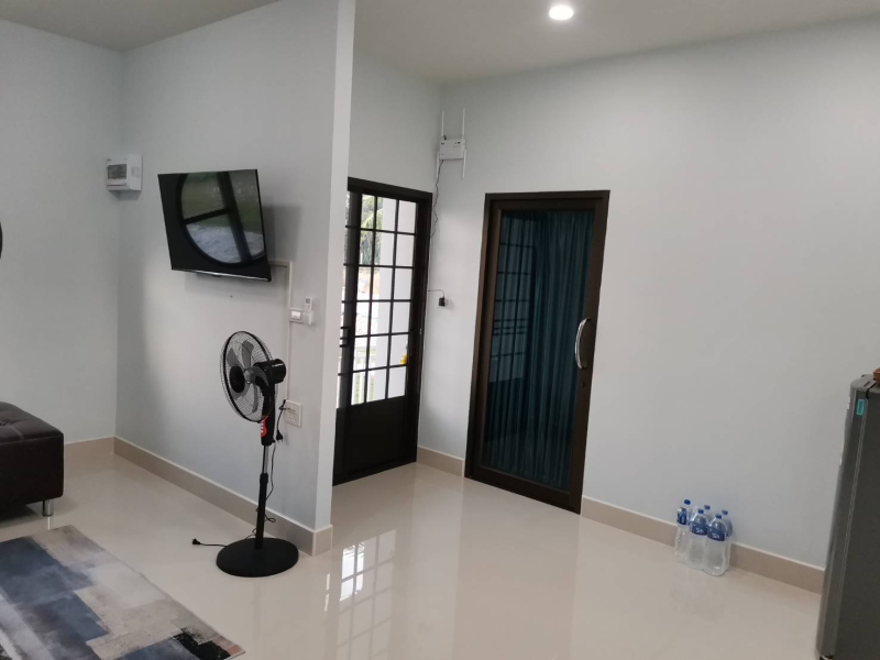 One-Bedroom House (B)